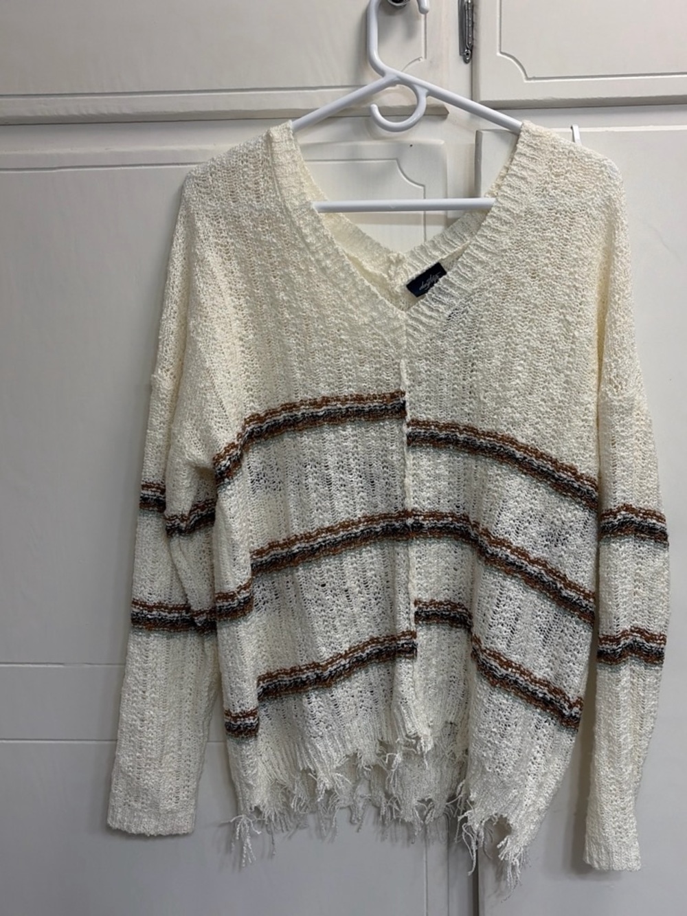 Daytrip Ivory V-Neck Striped Fringe Knit Sweater